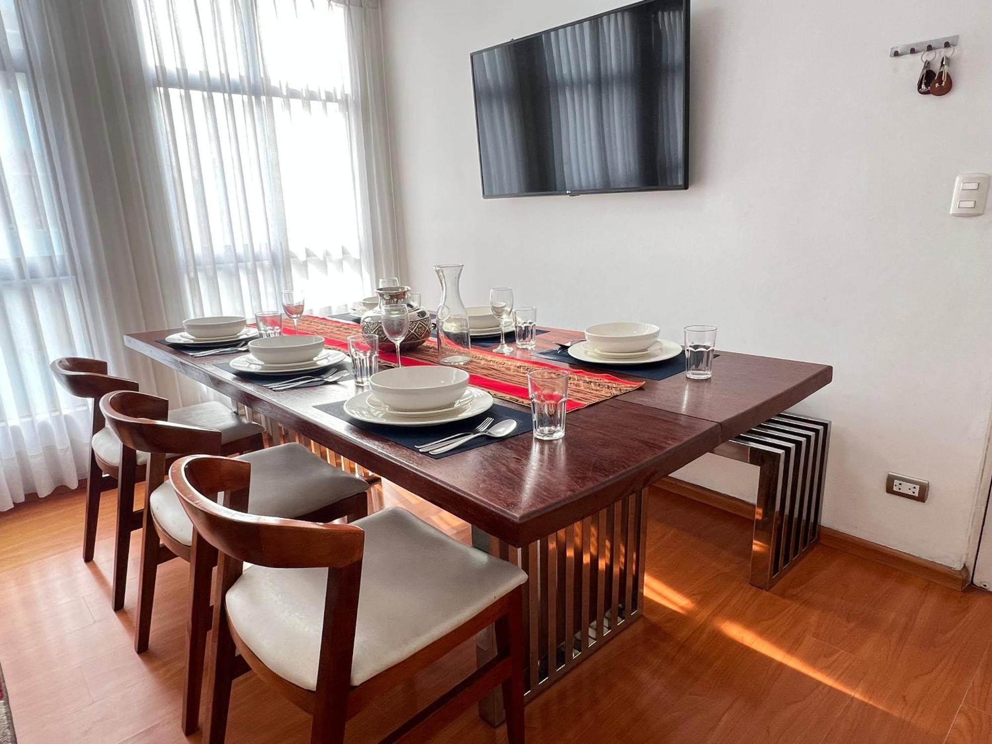 Downtown Lima Apt With May Promo Book & Save Big Esterno foto