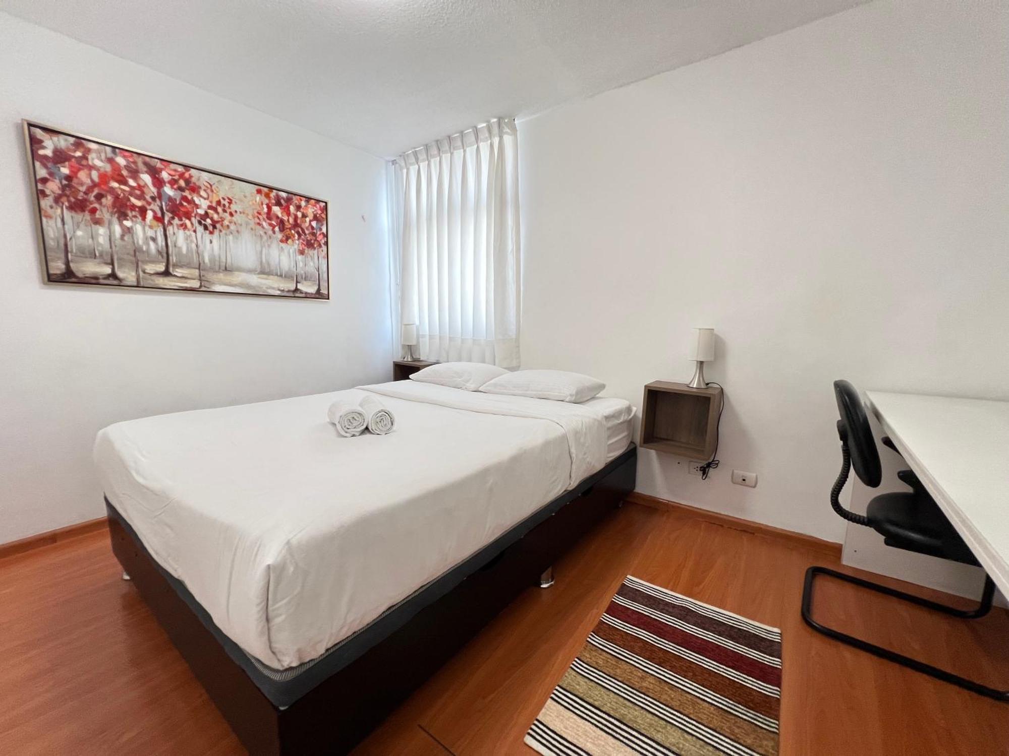 Downtown Lima Apt With May Promo Book & Save Big Esterno foto