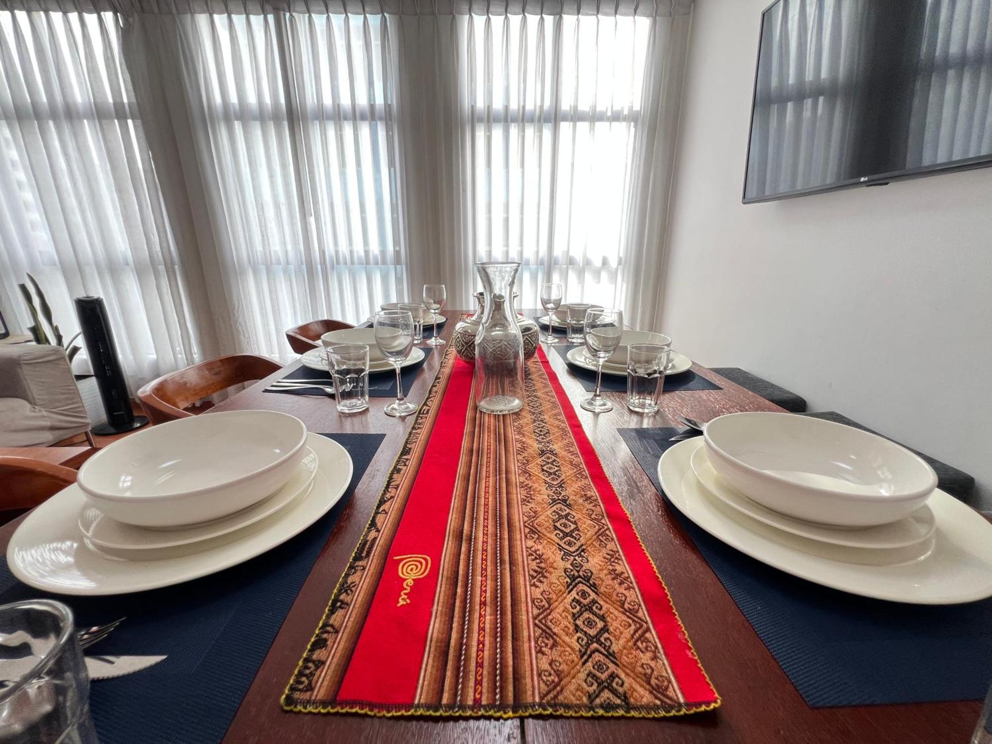 Downtown Lima Apt With May Promo Book & Save Big Esterno foto
