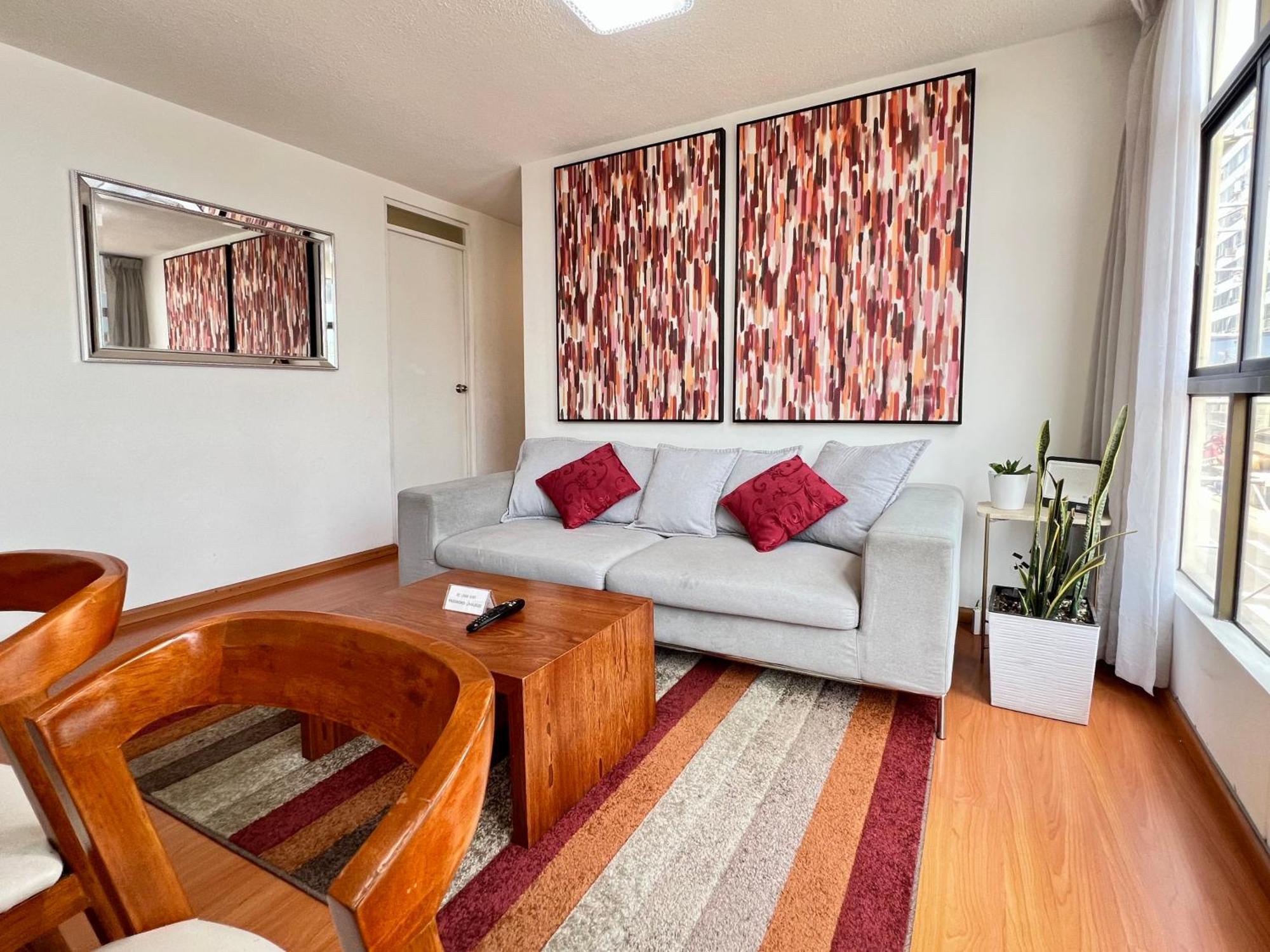 Downtown Lima Apt With May Promo Book & Save Big Esterno foto
