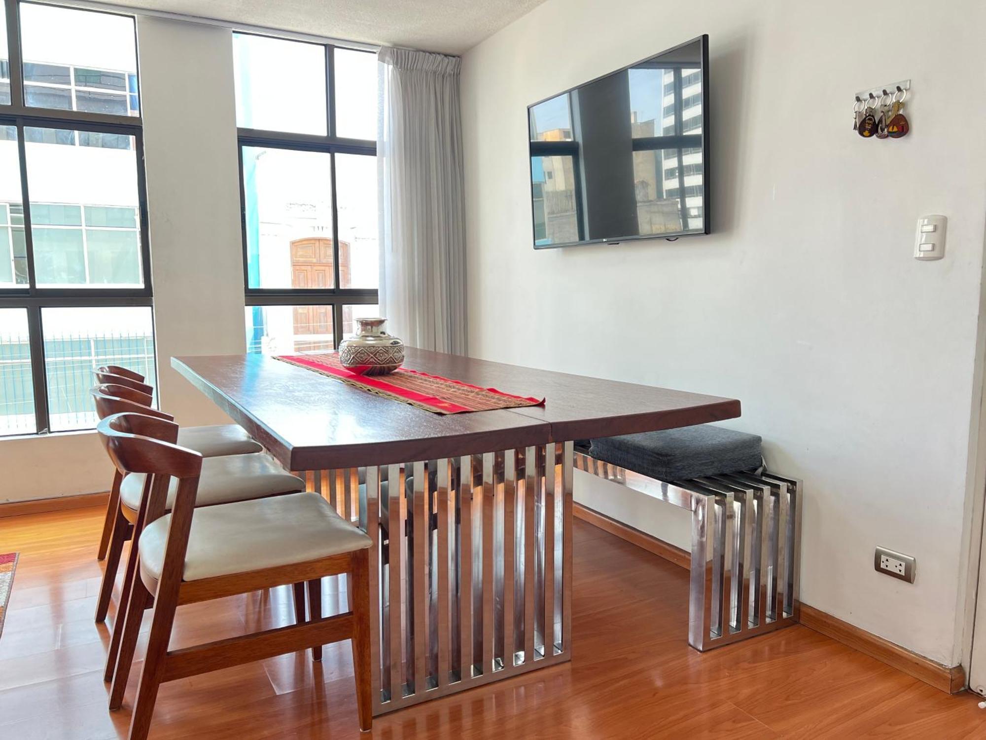 Downtown Lima Apt With May Promo Book & Save Big Esterno foto